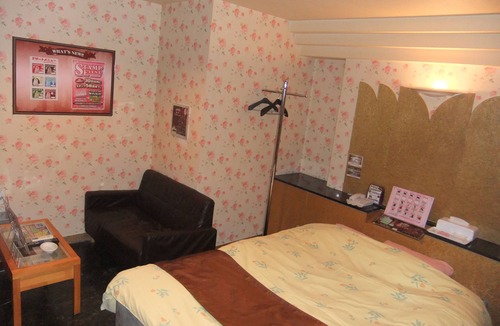 Koya-cho Hotel | Que Sera Sera - Adults Only