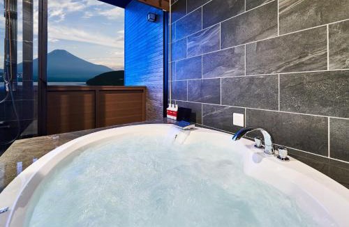 Yamanakako House | Rakuten STAY VILLA Lake Yamanakako 102 View bath Mt Fuji View