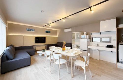 Hiroshima City Centre Apartment | Reno bld by b hotel - Modern 2-Story Apt Near Peace Park Sleeps 10