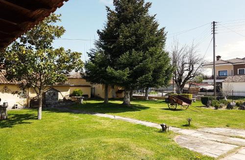 Kastoria Cabin | Rinas Valley View