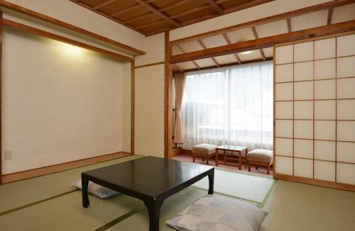 Togura Kamiyamada Onsen Hotel | Riverside Uedakan