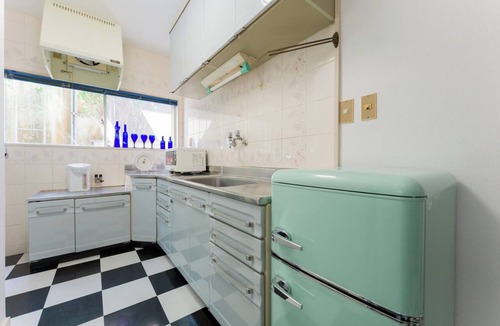 Suzaki Hotel | Room OnlyAccommodates 8 people Family Room Oce/Shimoda City Shizuoka