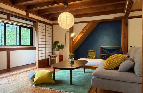 Kochi House | Sakura House 高知駅車で20分-豊かな自然を味わう山の一棟貸し