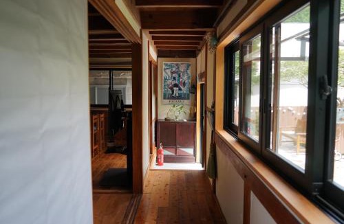 Kochi House | Sakura House 高知駅車で20分-豊かな自然を味わう山の一棟貸し