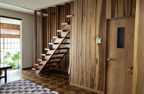 Tanabe House | Sakura House - Entire House Near Tanabe Station & Beach