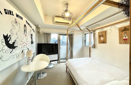 Dogenzaka Apartment | Shibuya station 5min. QCQC studio-Grey