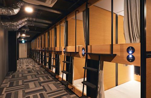 Karasuma Hotel | Shijo Guesthouse HIVE