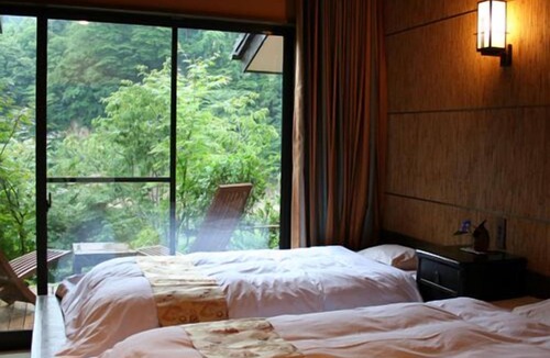 Takanosu Onsen Hotel | Shikinosato Kikuya