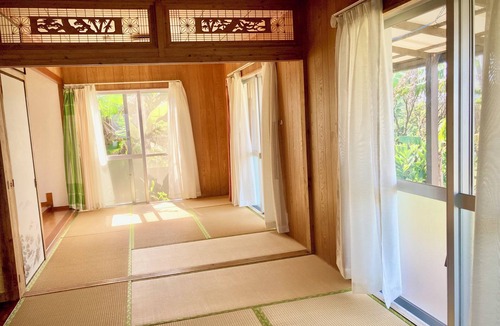Nagura House | Shima-Asana Private Yoga Retreat, with Traditional Okinawan Architecture