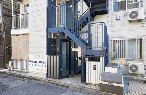 Nishi-Shinjuku Apartment | Shinjuku 301 for 2 peoples, private toilet + small kitchen