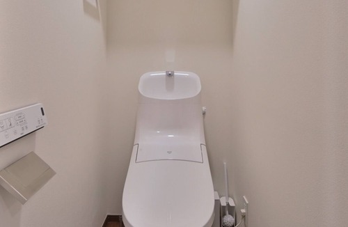 Honmachi Apartment | Shower 8 minutes walk from Hatsudai Station Fi /Shibuya-ku Tokyo