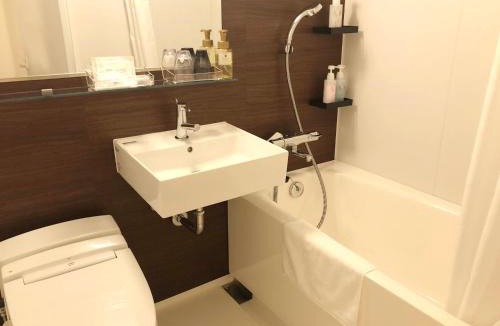 Minamisenba Hotel | Smile Hotel PREMIUM OsakaHommachi - Vacation STAY 04288v
