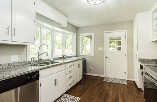 Chapel Hill House | Spacious Chapel Hill Retreat Near UNC | Hot Tub, Fire Pit, Sleeps 12.