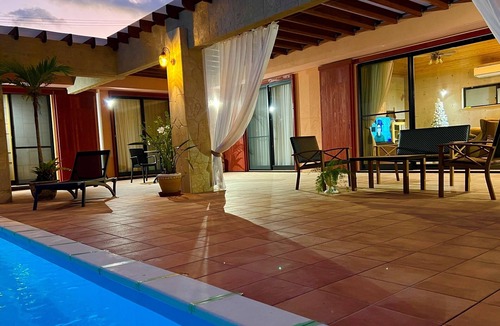 Shiraho Villa | Standard from 2 nights with full-day car rental TOYOTA VOXY 8 Passenger Pool Villa for rent