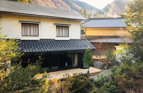 Takayama-mura House | Stay in a modern old house with a main building in/Nagano Nagano