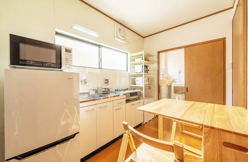 Sumiyoshi House | Sumiyoshi Zen Home - Traditional Retreat and Remote Work 1min Sacred Shrine
