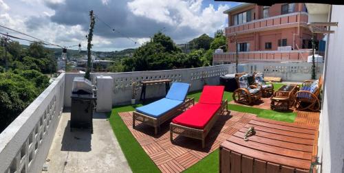 Kadena-cho Apartment | Sunkissed Divers Okinawa 1, Rooftop for 2 with Jacuzzi, Bbq and Sea View