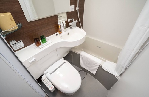 Hiroshima City Centre Hotel | Super Hotel Hiroshima Natural Hot Springs Yagenboridori