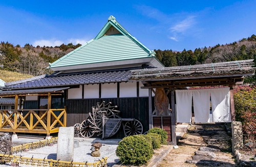 Wake House | Support plan for hardworking mothers 20 off summ / Mimasaka Okayama