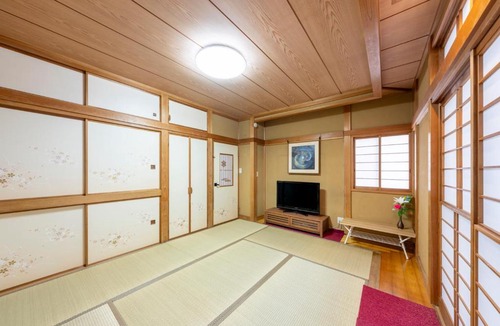 Katsushika House | SUZUNONE Private Tatami Villa Sauna Open Air Bath 2min walk Katsushika Tokyo Groups of 2-8 welcome