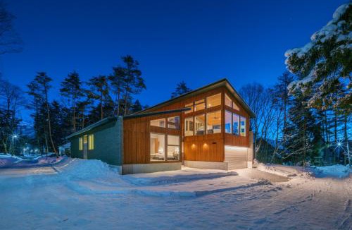Echo Land Ski Chalet | The Moo