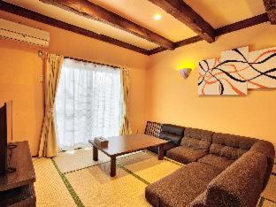 Nakama Hotel | The Pool Resort OKINAWA