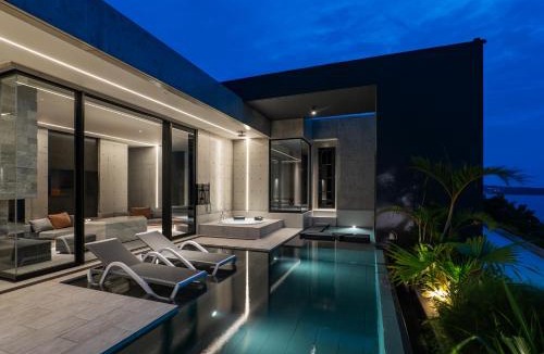 Motobu Villa | The superb hills