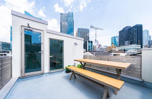 Roppongi Apartment | Tokyo Roppongi Top Golden Location 3rd Floor Villa Limited Single Family Private Residence in the City 6-8 People