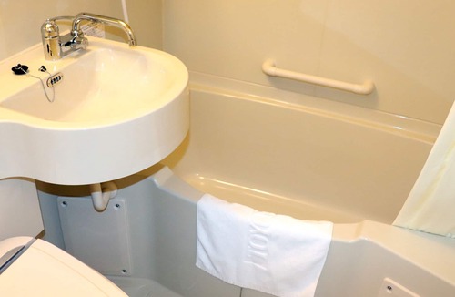 Minato Hotel | Toyoko Inn Osaka Bentencho