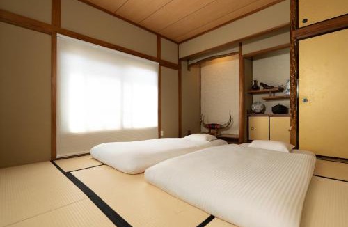 Tsuruhashi Villa | Tsuru INN 5 min Tsuruhashi, Direct Namba tyosei