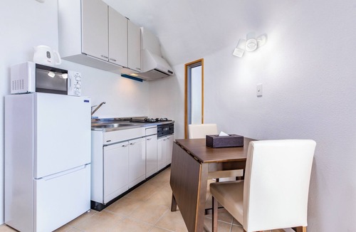 Katsurenheshikiya Apartment | Uruma Dome Okinawa Saturn7
