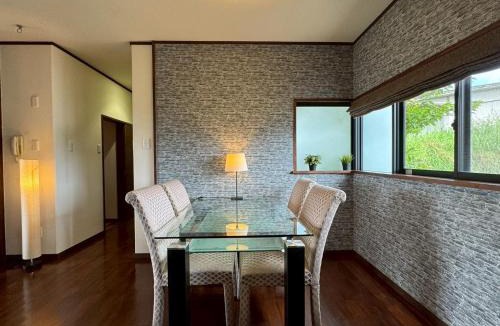 Nakasone House | Villa Nakijin COCONUT JUNGLIA Okinawa