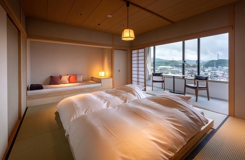 Ureshino House | Wataya Besso