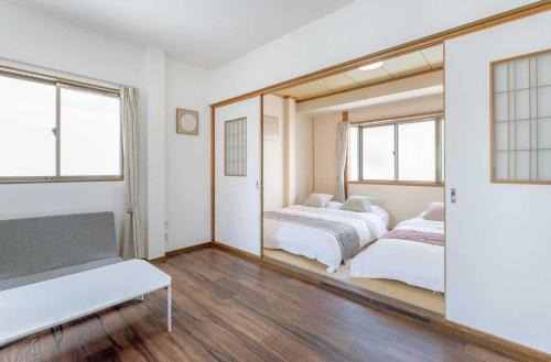 100sqm Entire House 2min Walk to Kintetsu Stop Max 10 Guests Near Tennoji Easy Access Namba Shinsaibashi Bright Airy