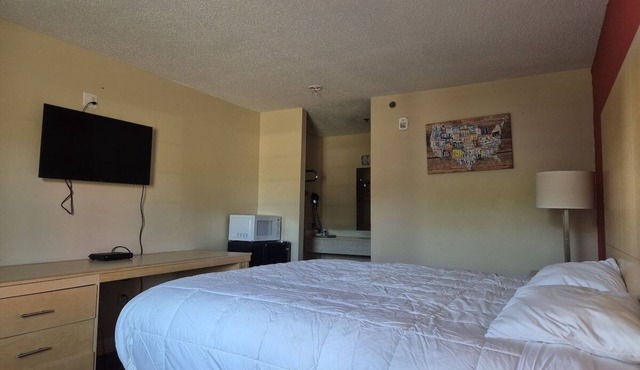 2 Clean Units Designed for Comfort Near Historical Spots + Attractions in Chickamauga