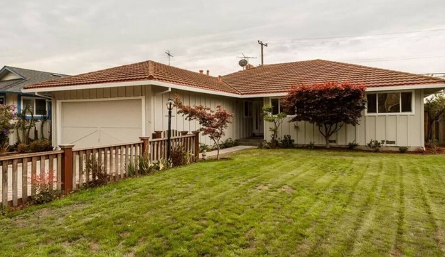 3 Bed 2 Bath House San Mateo Next to Lagoon in San Mateo