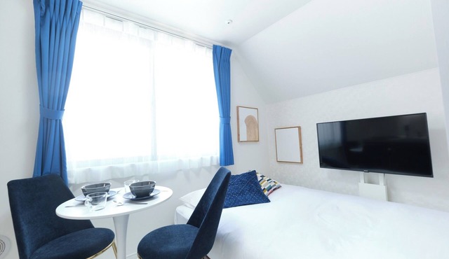 A 4minute walk from Kojiya Station Maximum 2 people Approximately 15 minutes from Haneda Airpo/Ota-ku Tokyo