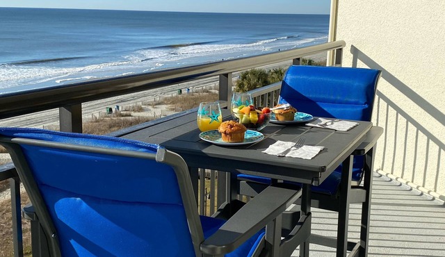 Beautiful Clean Modern Direct Oceanfront Unit With Amazing Views in Myrtle Beach