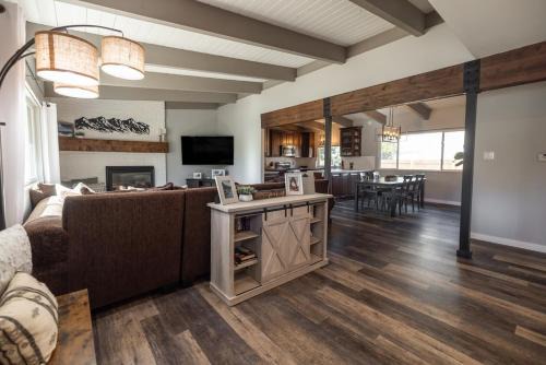 Beautiful Tahoe Keys Home, Family and Pet Friendly in South Lake Tahoe