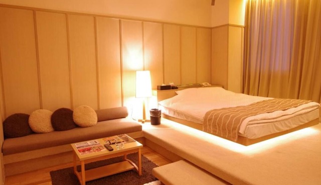 Blue Hotel OCTA - Adults Only