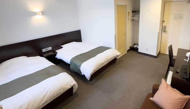 Business Hotel Access Awa in Awa