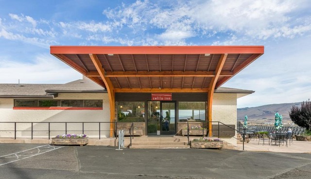 Celilo Inn in The Dalles