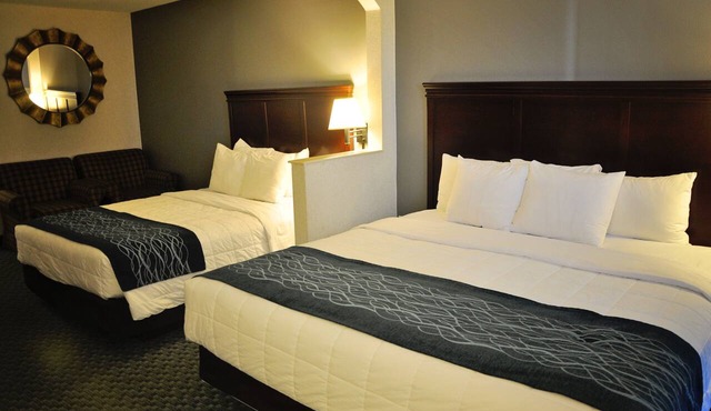 Dunes Express Inn & Suites in Hart