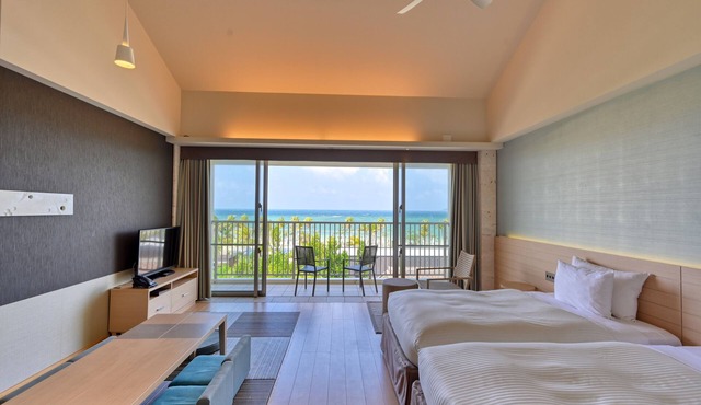 Fusaki Beach Resort Hotel & Villas