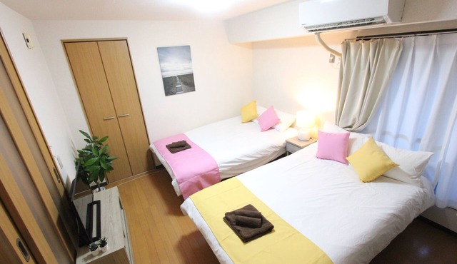 Great Location & Value! Cozy Shinjuku Stay - 5 min to Station & Kabukicho Tower5