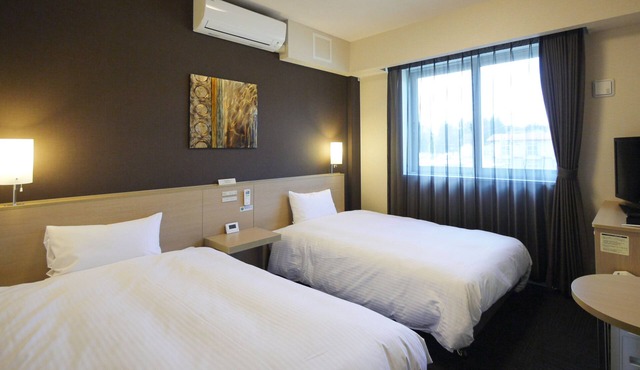 Hotel Route-Inn Tome