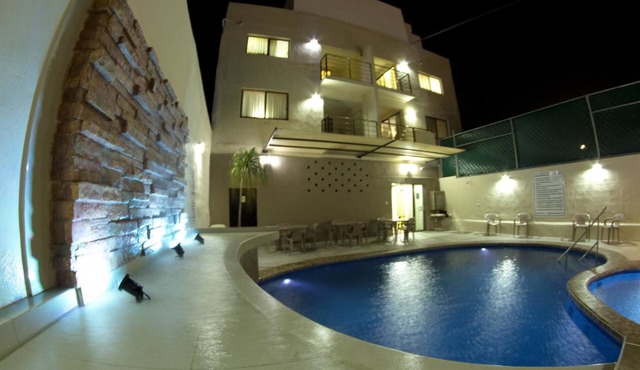Hotel & Suites Domani in Progreso
