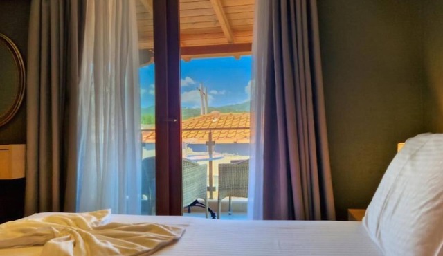 HOTEL VIKY in Sarti