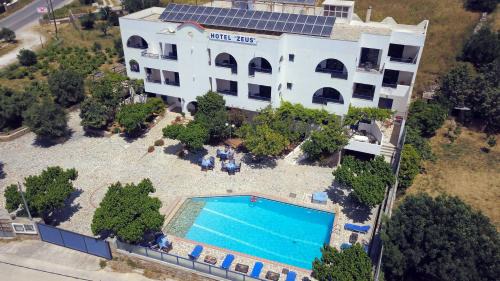 Hotel Zeus in Karistos