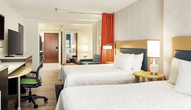 Light-Filled 4 2 Queen Studios Offering Spacious Interiors & Functional Layouts in Queens County